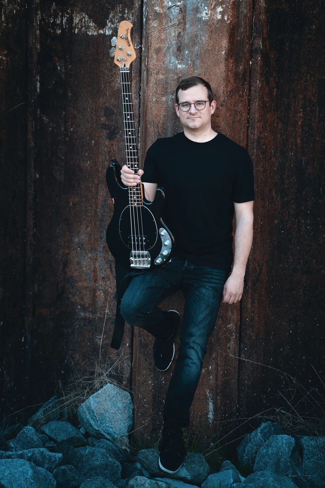 Andi – Bass